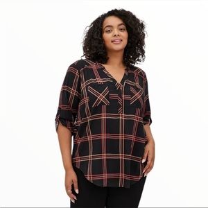 🆕 Torrid Harper rayon slub pullover black Plaid blouse size 3 = 3X = 22-24
